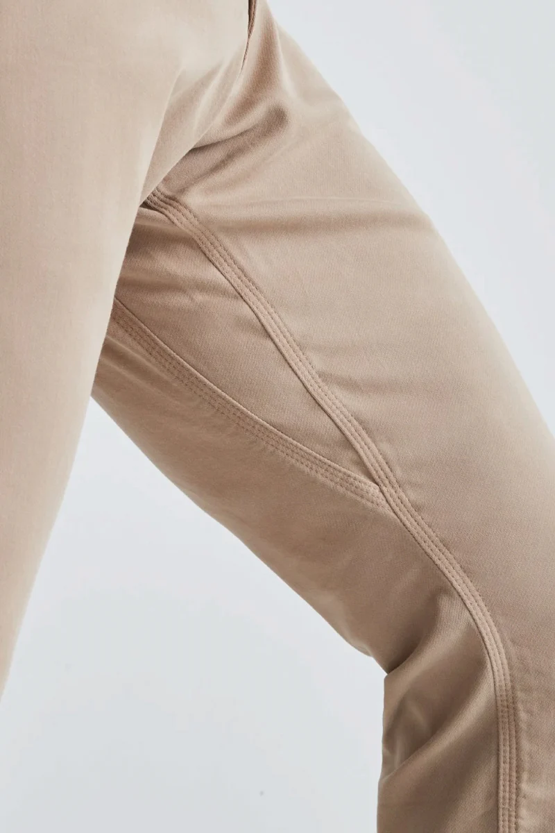 No Sweat Relaxed Taper Jeans - Image 4