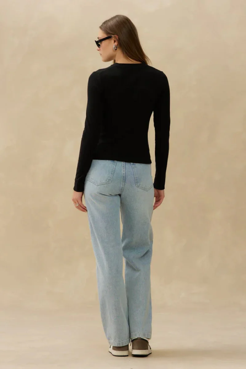 Peachy Rib Crew Top - Image 2
