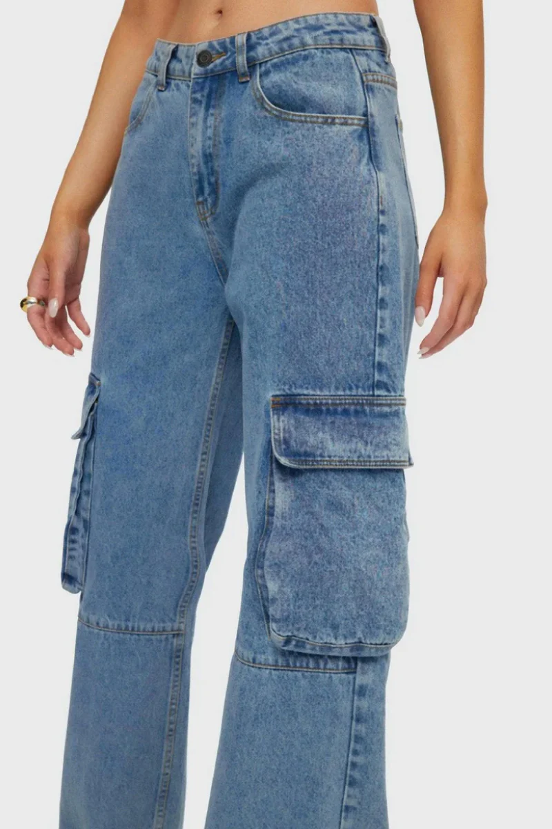 Low Rise Cargo Jeans - Image 3