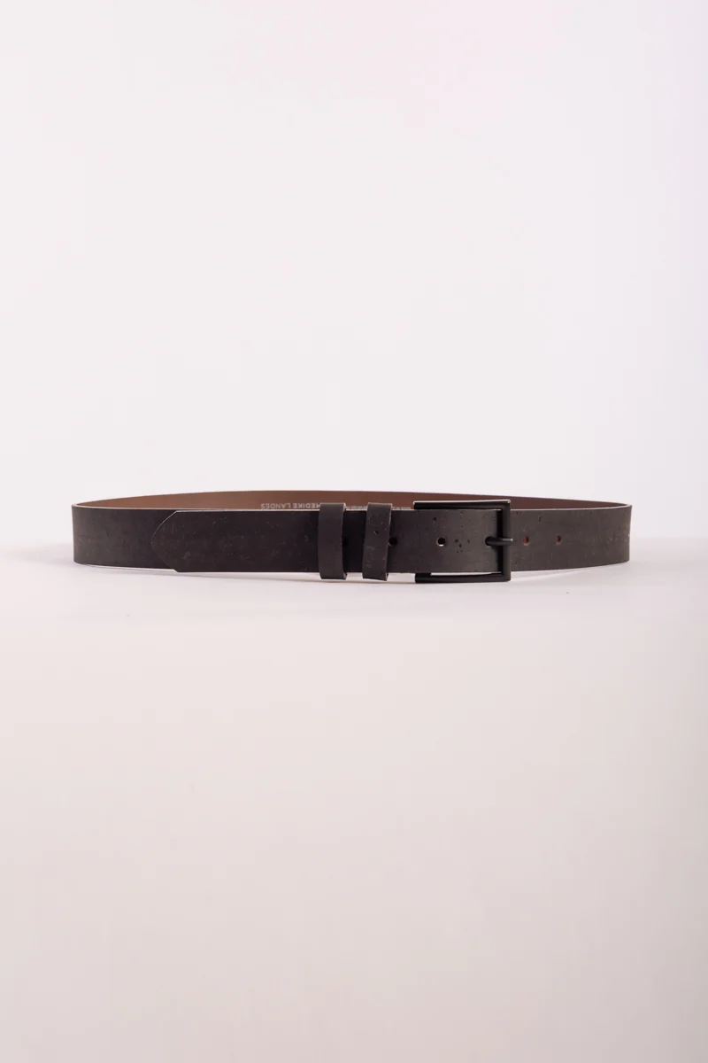 Matte Black Buckle Leather Belt - Image 2