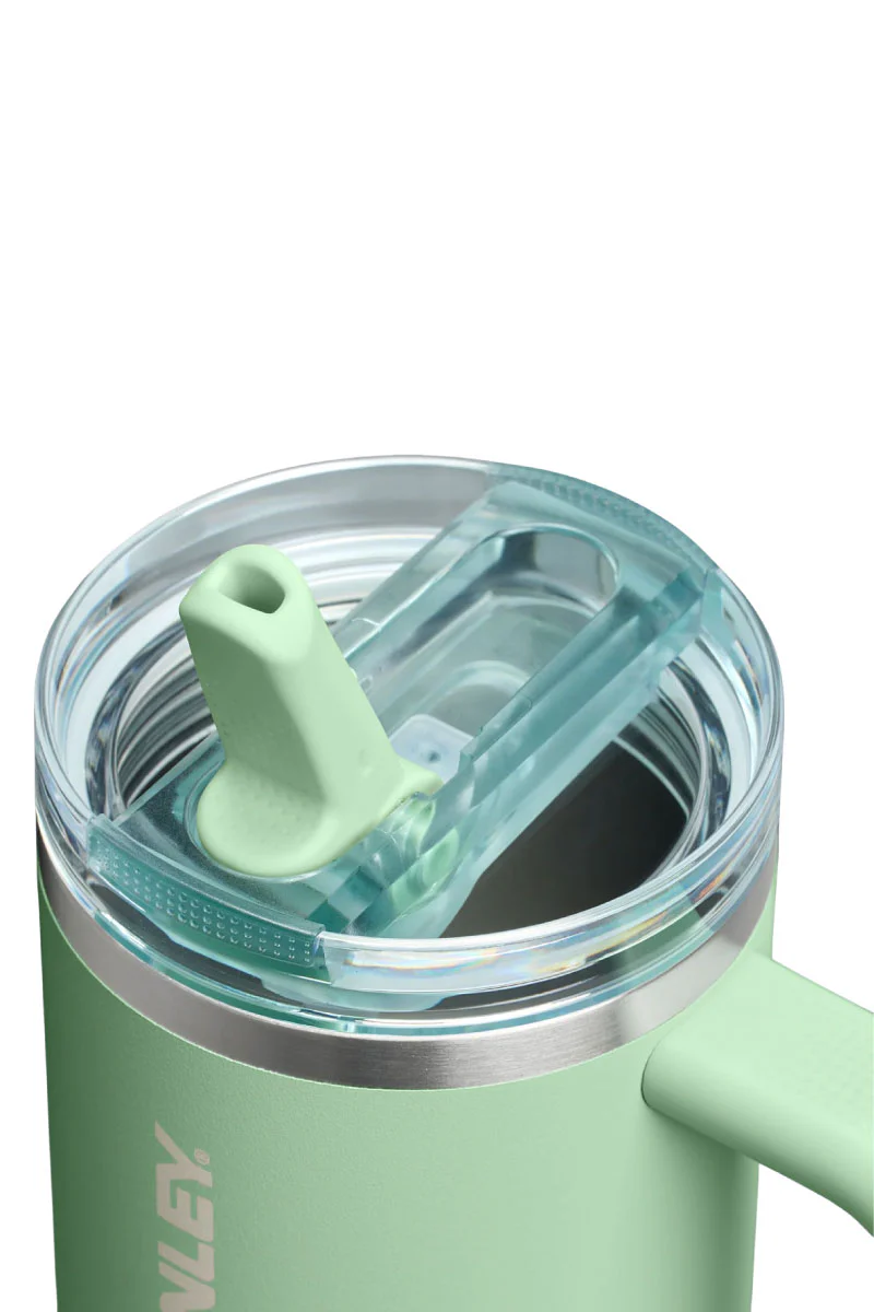 Quencher Protour Flip Straw 30 oz - Pistachio - Image 3