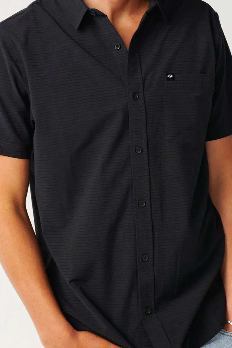 Surf Tech Short Sleeve Shirt - Image 4