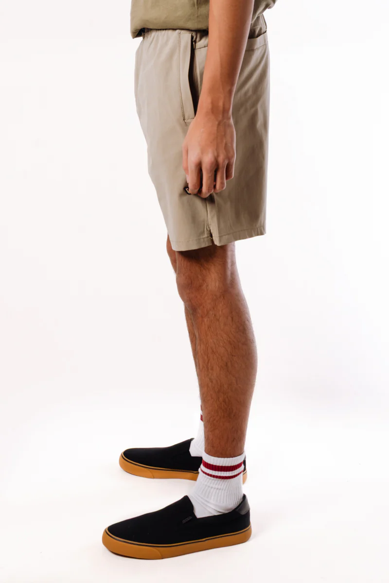 Alto Elastic Walkshorts - Image 3
